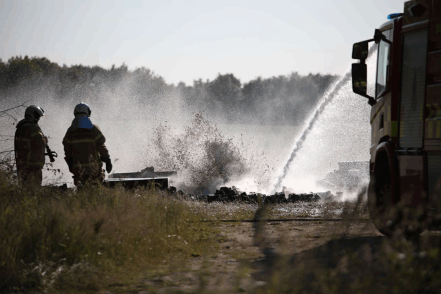 Mystisk brand bryder ud: Beredskab skynder sig af sted