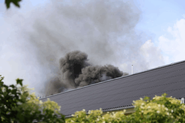 Flammer i plejehjem: Politiet opdaterer efter evakuering