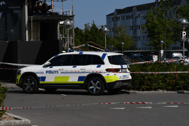 Politiet afspærrer i Ballerup
