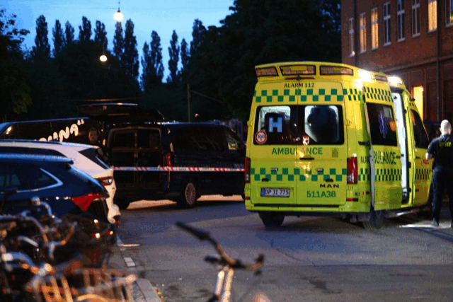 Knivstik i forbindelse med røveri
