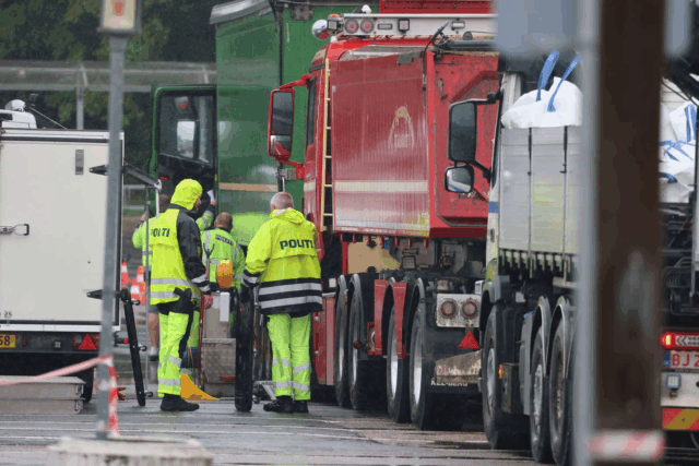 Politiet i gang med storvognskontrol