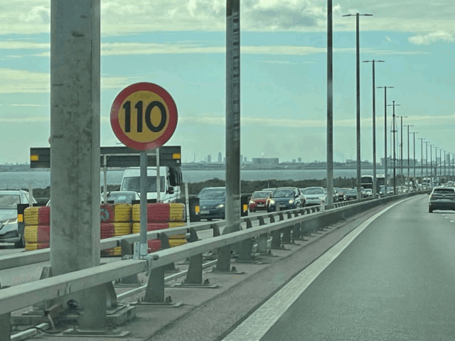 Øresundsbroen spærret for trafik