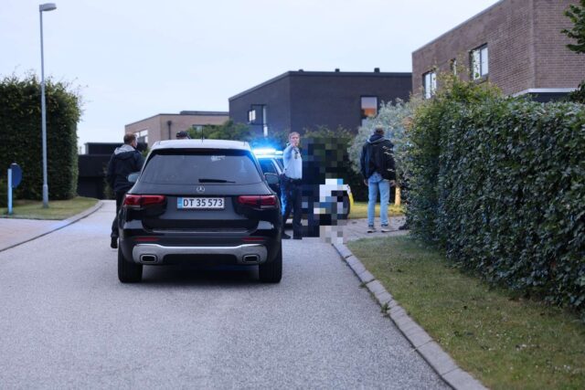 Ung mand dummer sig i Aarhus: Vender tilbage i gerningsstedet og bliver jagtet gennem byen