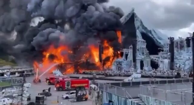 Tomorrowland i flammer: Hovedscenen brændt ned før festivalstart