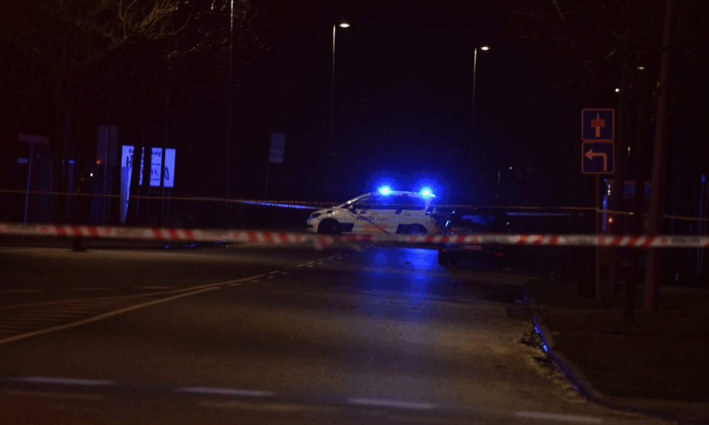 Motorcyklist i kryds - politi