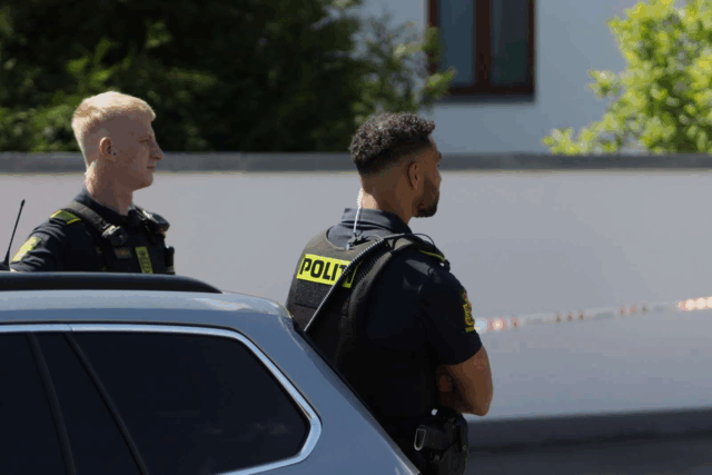 Massivt politiopbud ved Israels ambassade