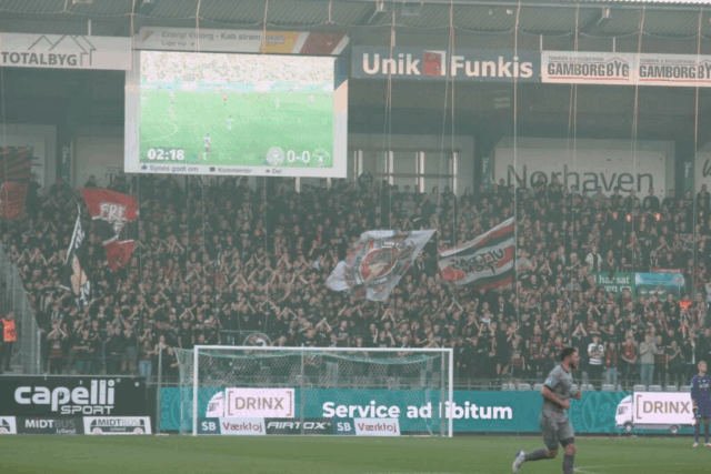 FC Midtjylland straffes: Skal lukke halvdelen af tribunen