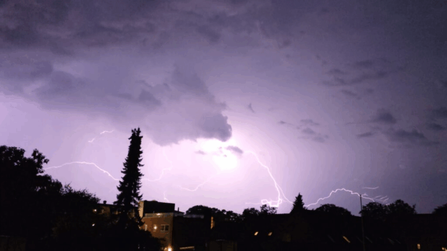 DMI varsler kraftig regn og skybrud