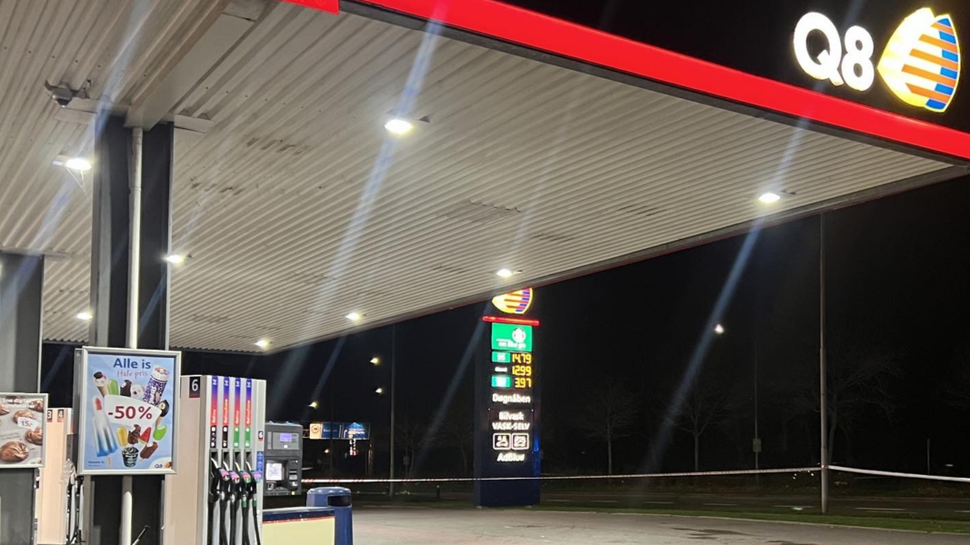 Tankstation med tanke