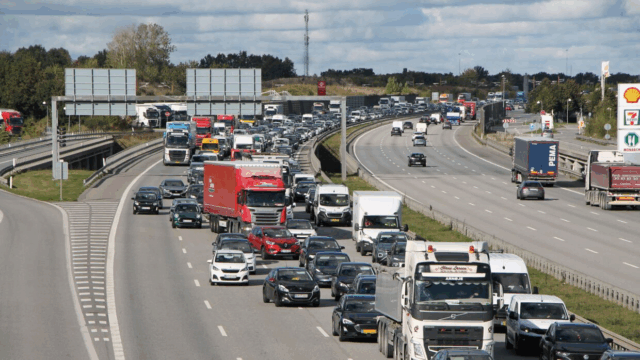 Uheld skaber lige nu kæmpe kø på motorvej