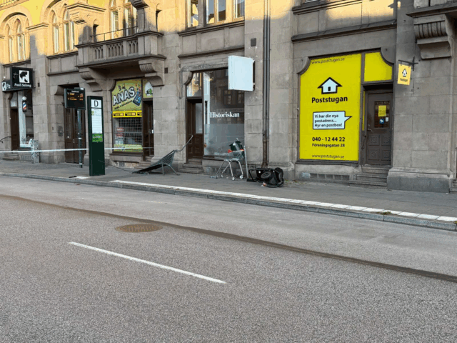 Små børn kommet til skade i massepåkørsel
