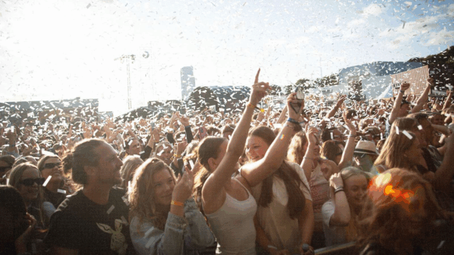 Maskeret rapper overrasker med ekstra show på Smukfest