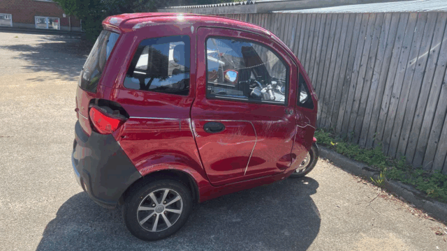 Kabinescooter påkørt bagfra