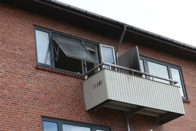 Skrækkelig historie: Kvinde møder pludselig fremmed mand i sit hjem – så gik det galt