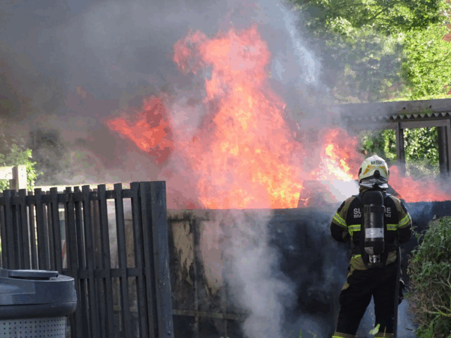 Slagelse: Voldsom brand bryder ud