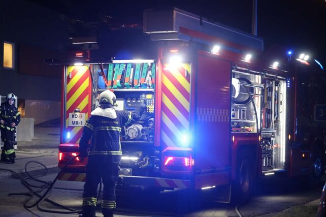 Brandvæsenet kaldt ud: Melding om brand i lejlighed