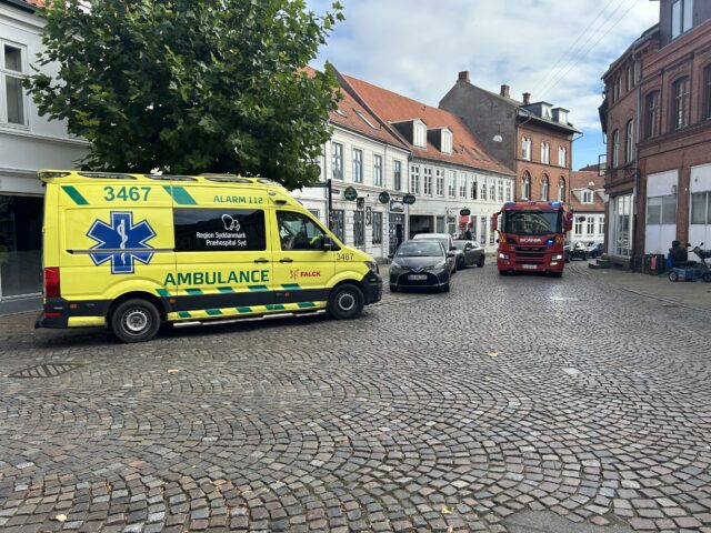 Brandvæsenet rykker ud til lejlighedsbrand