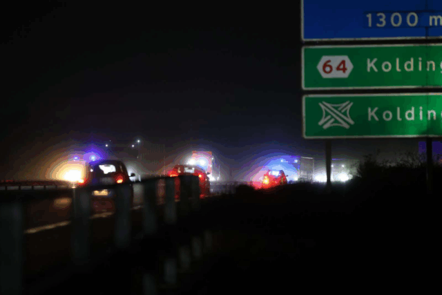 Spor spærret efter motorvejsuheld