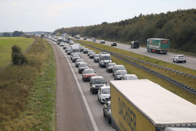 “Uheldet har skabt en enormt lang kø”