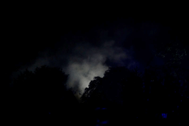 Kraftig brand på gård: Frygt for dyr i flammerne