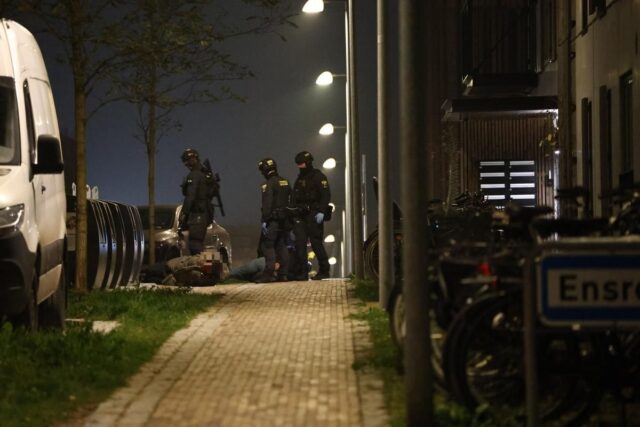 Skuddræbt for øjnene af ekspedient: Nyt i den blodige sag