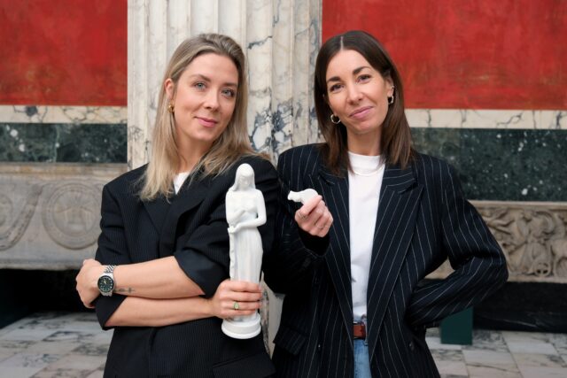 Komediestjerner lander stor værtstjans