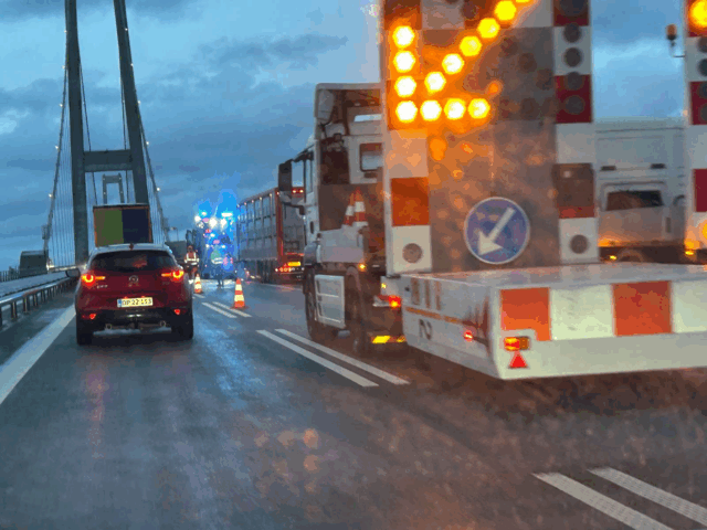 LIGE NU: Spærret på Storebæltsbroen