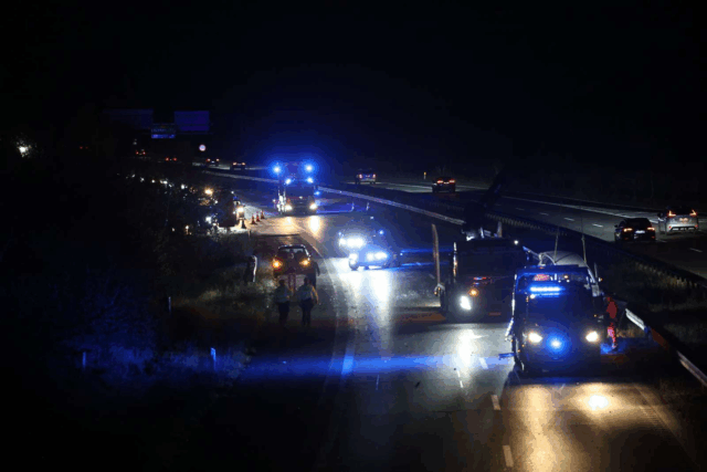 Uheld spærrer alle spor på Holbækmotorvejen