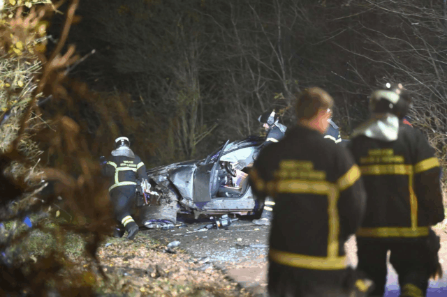 Fire helt unge mennesker på hospitalet efter uhyggeligt uheld