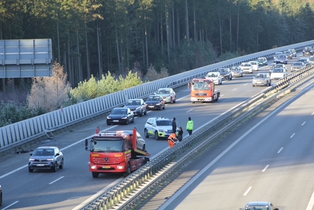 Spærret på motorvej: Forlænget rejsetid