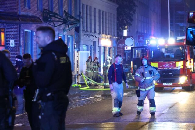 Kæmpe afspærring midt i København: Mange ambulancer fremme