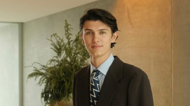 Grev Nikolai springer ud som skuespiller