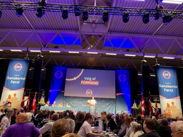 DF-politiker svindler handicappet mand for 100.000 kroner: Kyles ud af partiet