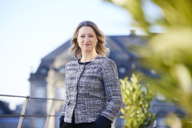 Dyk i antal parallelsamfund: Skal være helt væk i 2030