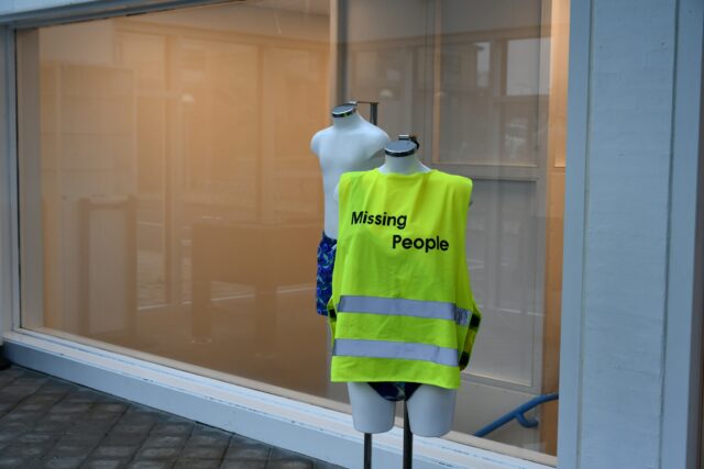 Sidst set nedtrykt fredag aften: Stor eftersøgning af ung mand