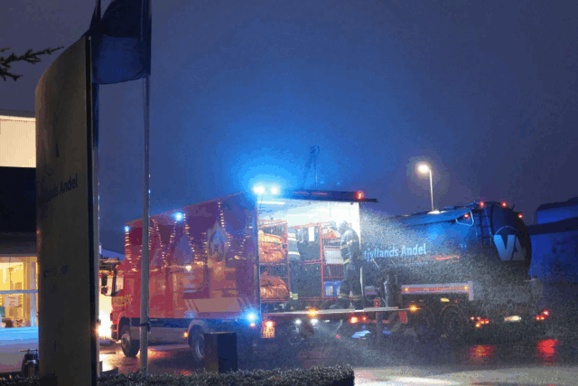 Tank lækker syre på foderstofcentral