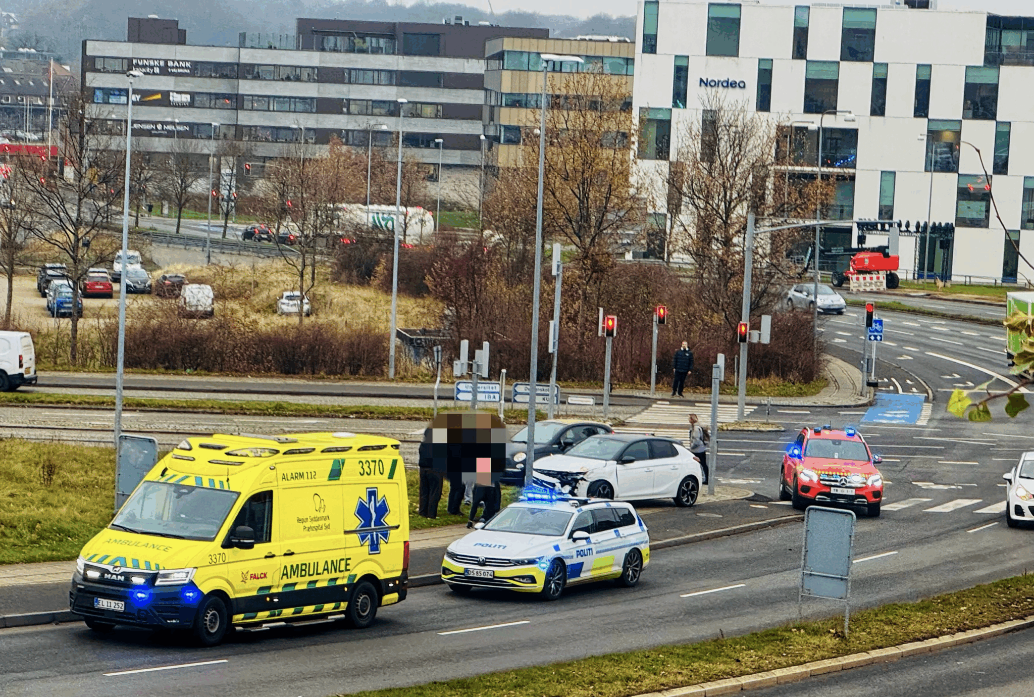 Trafikuheld i stort kryds