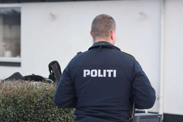 Spædbarn dræbt: Ung far menes at stå bag