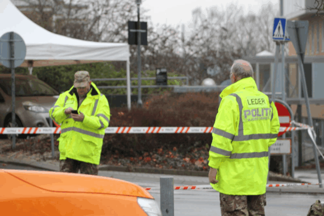 Kæmpe chok på hospital: Dukker op hårdt såret efter knivstik i hovedet