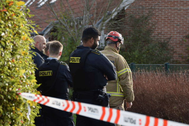 Folkeskoleelever chokerer foran medarbejders hjem