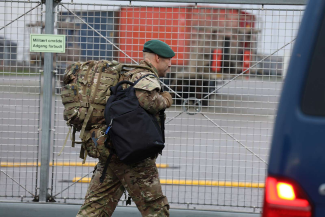 Etablerer midlertidigt militært område: Overflyvningsforbud indføres