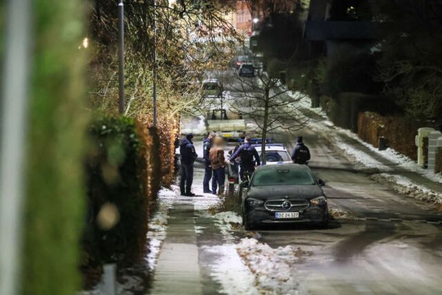 Politiaktion i boligområde: Sender drone i luften