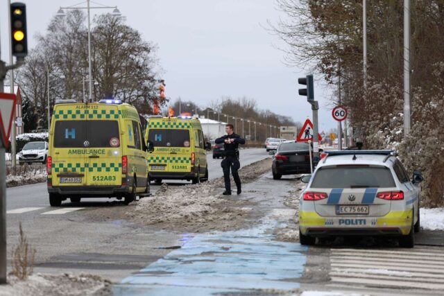 Massiv tilstrømning af redningspersonale efter melding om fastklemte