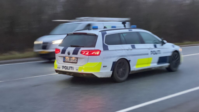 Mand død i lejlighedsbrand