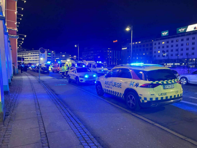 Massiv udrykning ved Palads i København