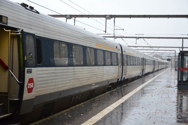 Togdrift indstillet: Forventer ikke, at der er styr på det klokken 10