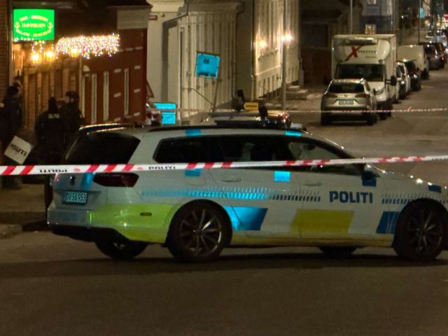 Leder med droner og helikopter: Politiet efterlyser 57-årig mand