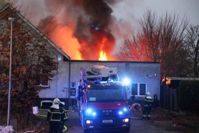 Brand i midtjysk villa: Kraftig røgudvikling