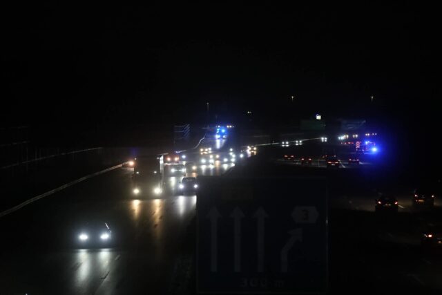 Uheld på motorvejen udløser udrykning søndag aften