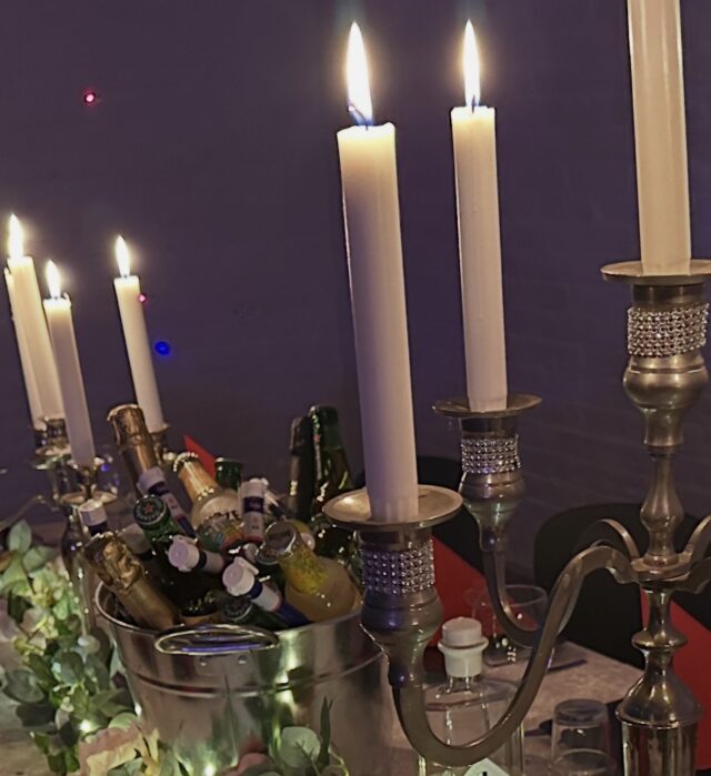 Politiet inviterer DIG på fræk date